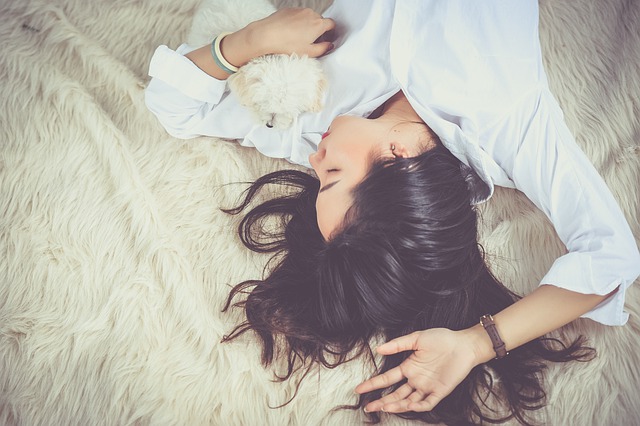 5 Ways to Help You Sleep Better at Night