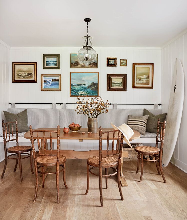 The Best Ways to Decorate with Accent Chairs in the Kitchen